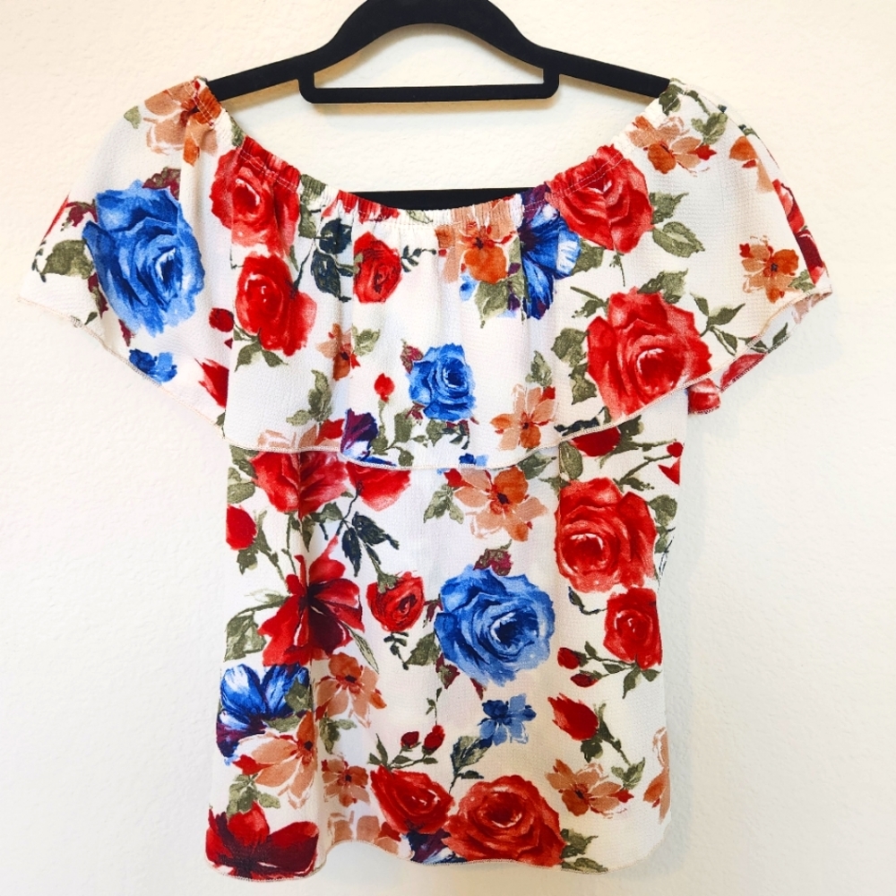 Say Anything Floral Rose Off-Shoulder Blouse Flowy Romantic Size Medium